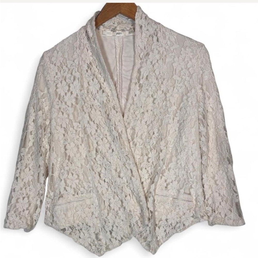 Gibson Ivory Lace Open Front Cropped Blazer Jacket Size Medium Romantic Layering